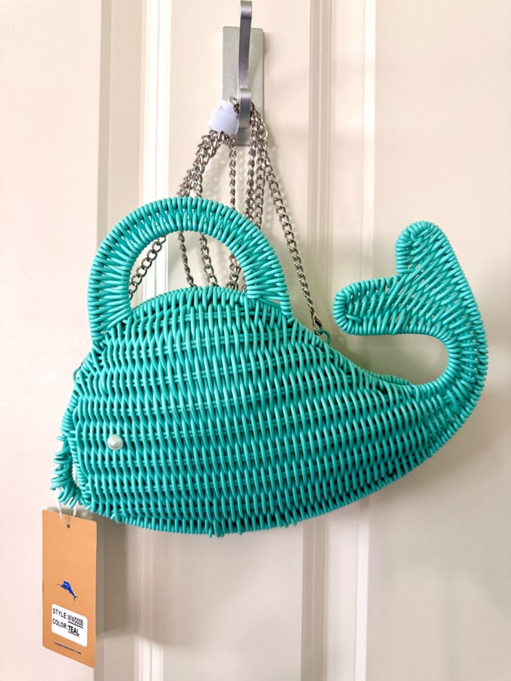NWT Tommy Bahama Aqua Woven Whale Bag purse.
